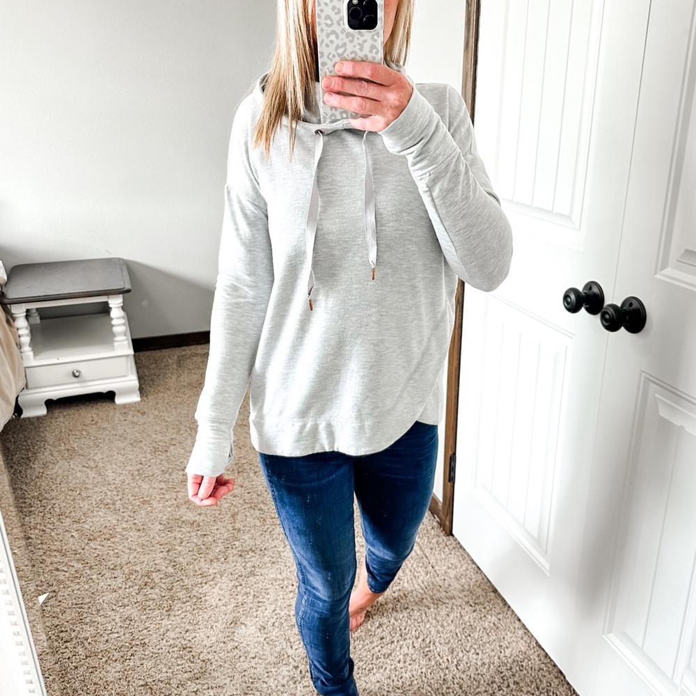 Yogalicious Gray Cowl Neck Hooded Women's Sweatshirt Size Small